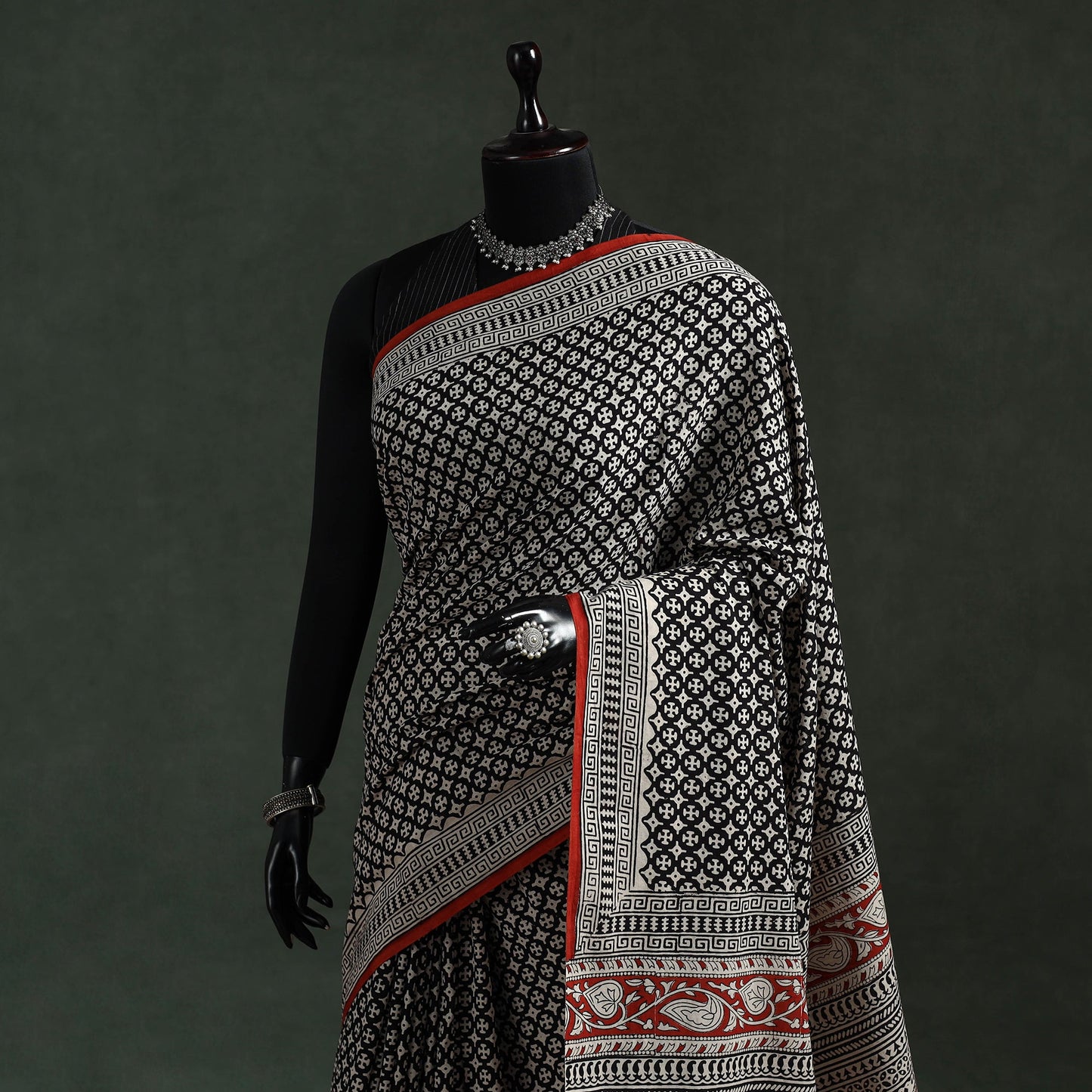 Pure mul cotton natural dyed hand block dabu bagru print