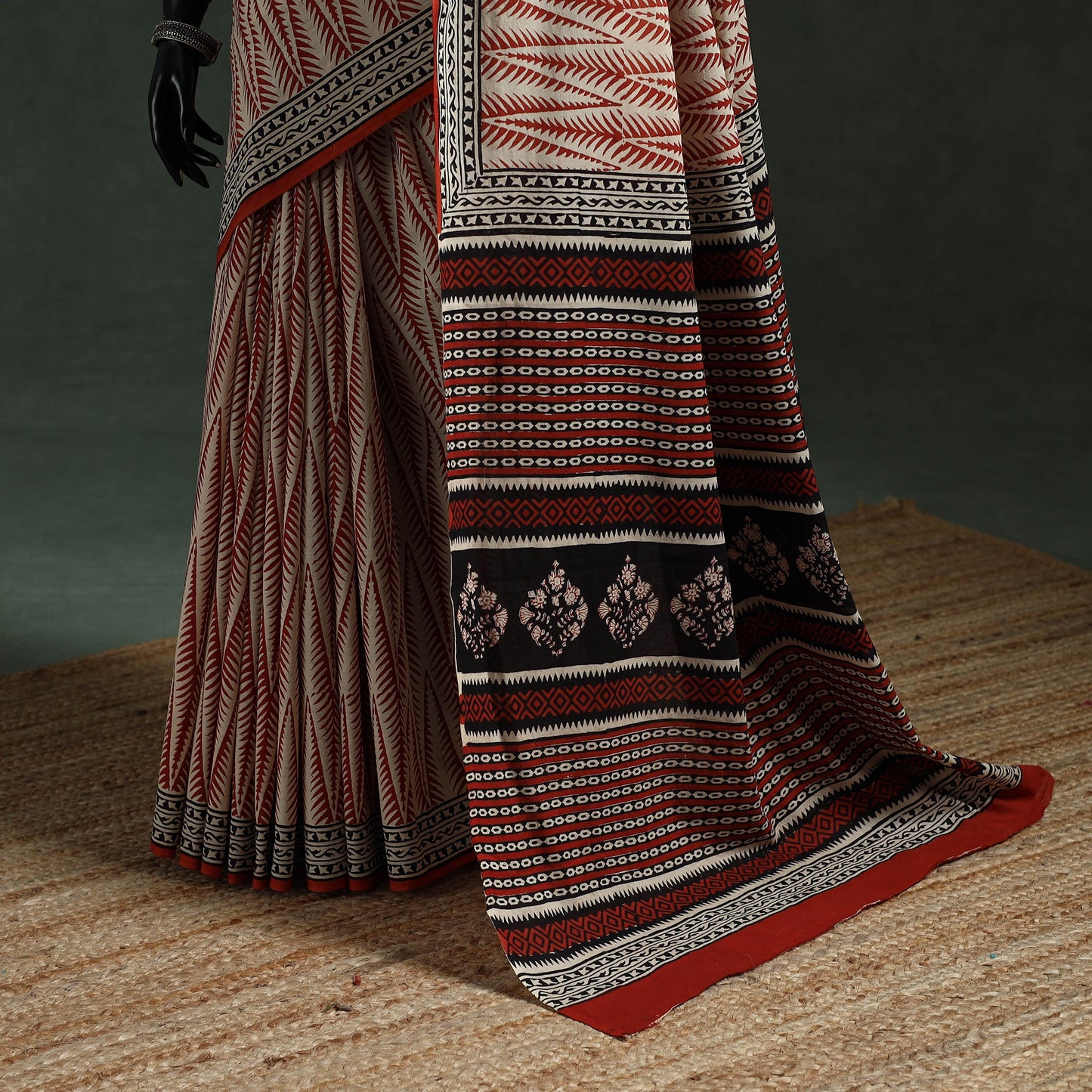 Pure mul cotton natural dyed hand block dabu bagru print