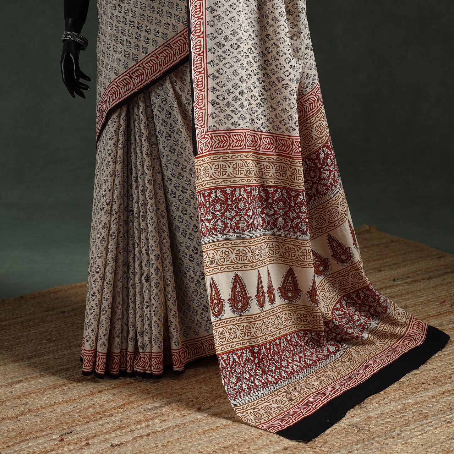 Pure mul cotton natural dyed hand block dabu bagru print