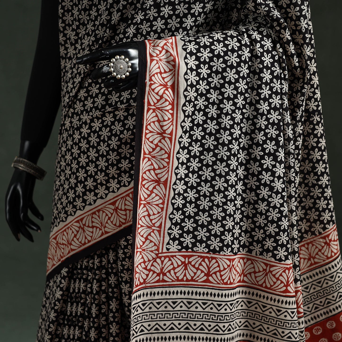 Pure mul cotton natural dyed hand block dabu bagru print