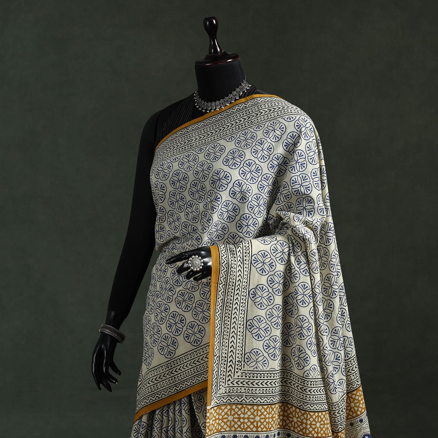 Pure mul cotton natural dyed hand block dabu bagru print