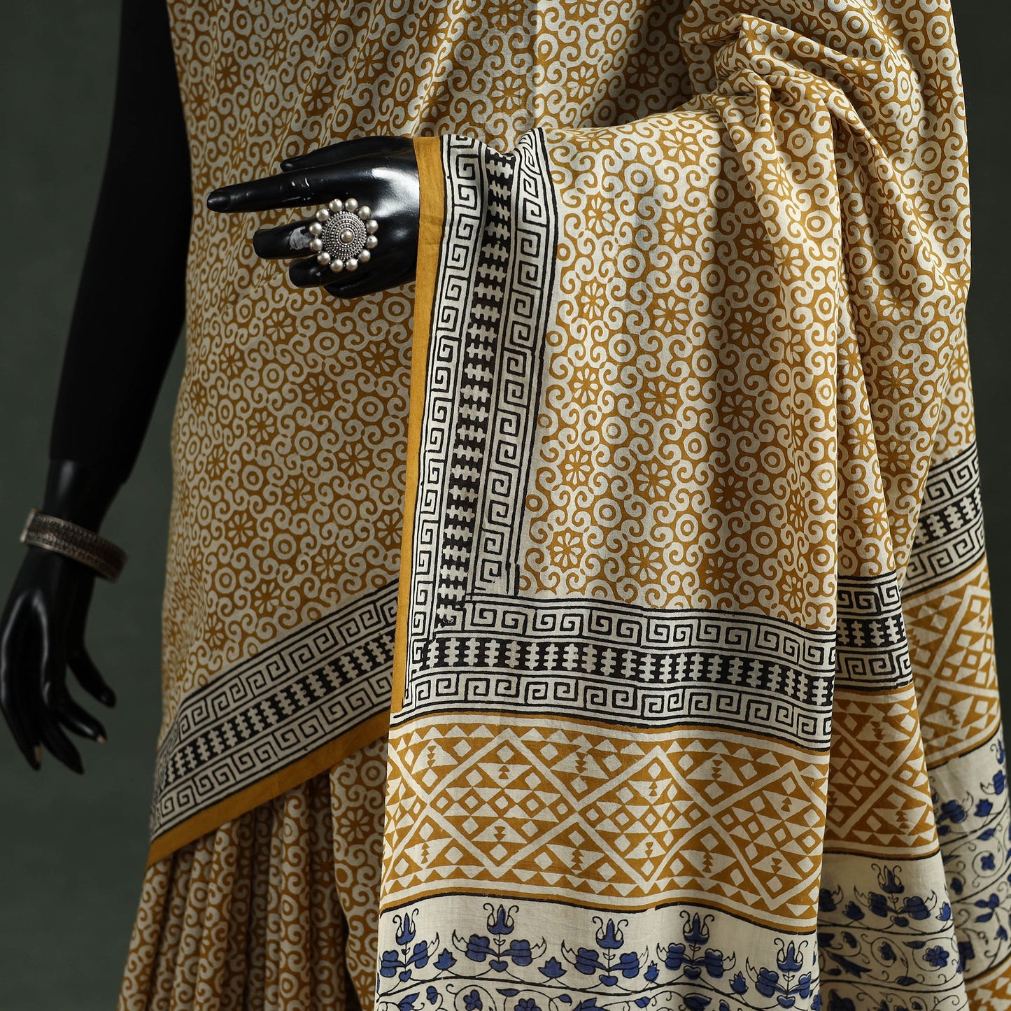 Pure mul cotton natural dyed hand block dabu bagru print