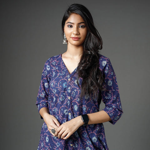 Buy Akola Block Printed Cotton A-Line Long Kurta Online l iTokri.com