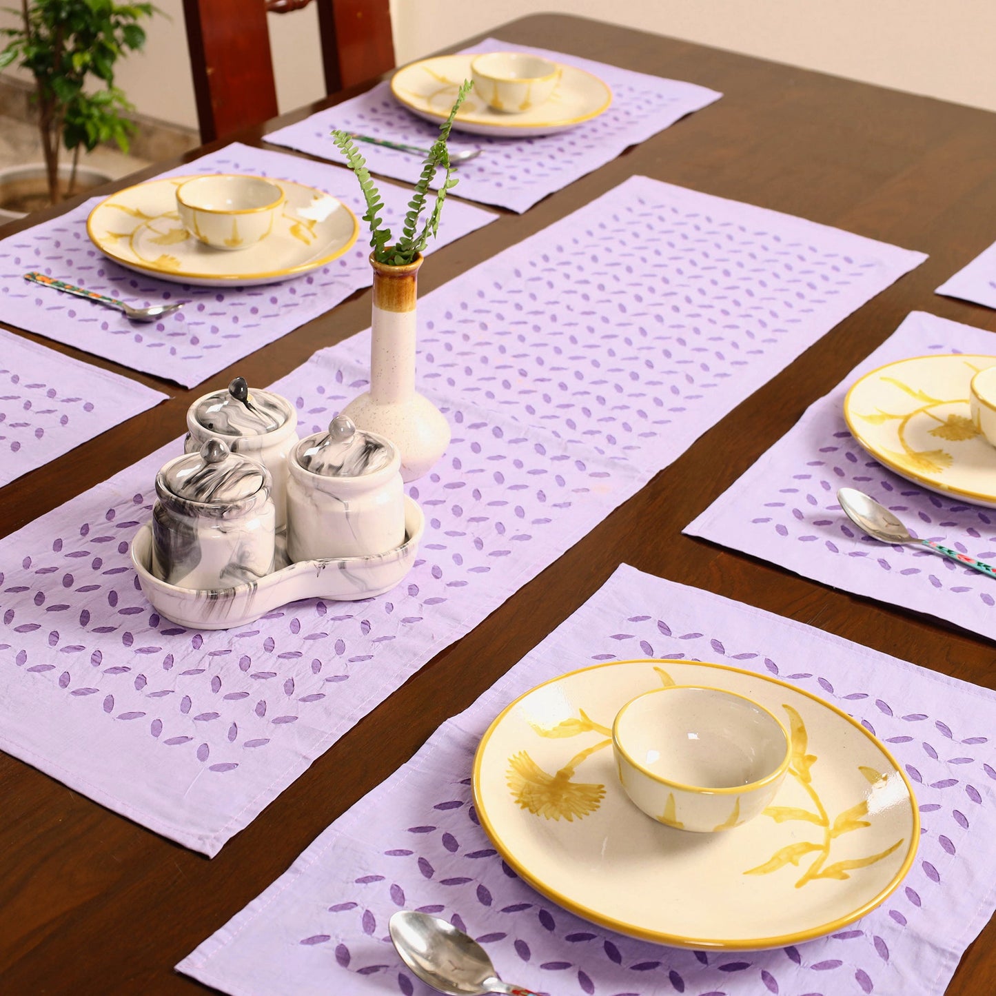 Purple Applique Cotton Table Runner with Table Mat Set