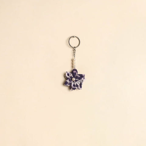 Beaded fabart flower keychain 07 - handcrafted