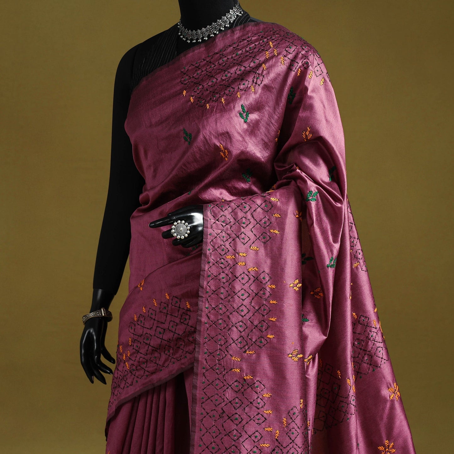 Bengal hand embroidery silk nakshi kantha saree 13