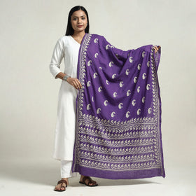 Buy Bolpur Kantha Embroidery Cotton Handloom Dupatta with Tassels Online at iTokri.com
