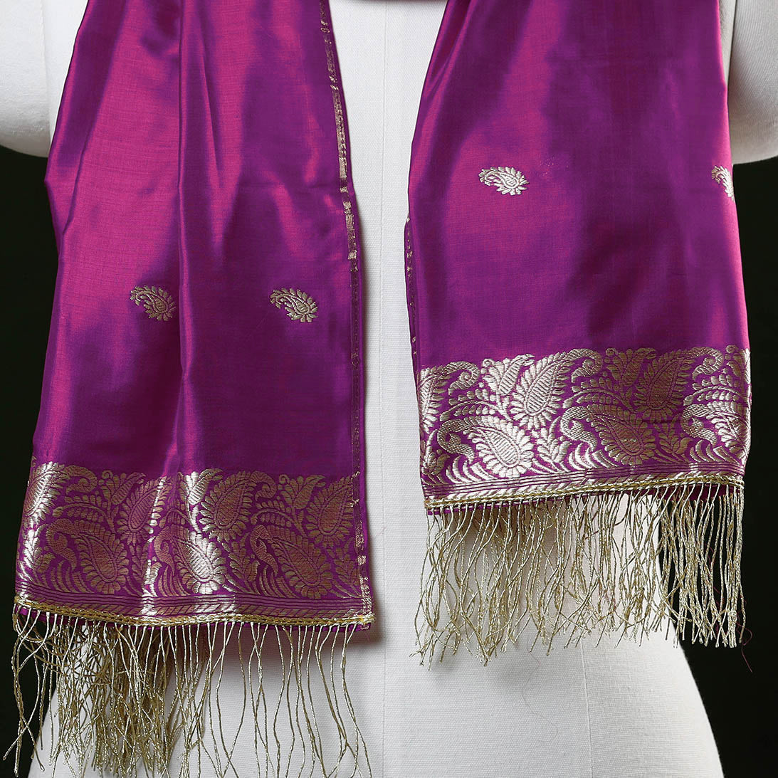  Brocade Handloom Mulberry Silk Banarasi Stole