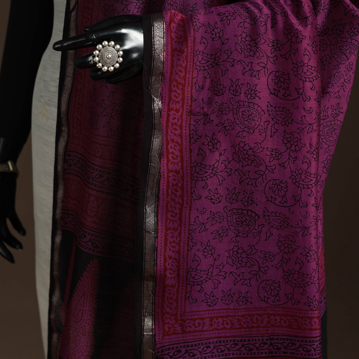 Chanderi silk bagh natural dyed dupatta with zari border 15