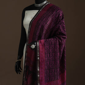 Chanderi silk bagh natural dyed dupatta with zari border 17