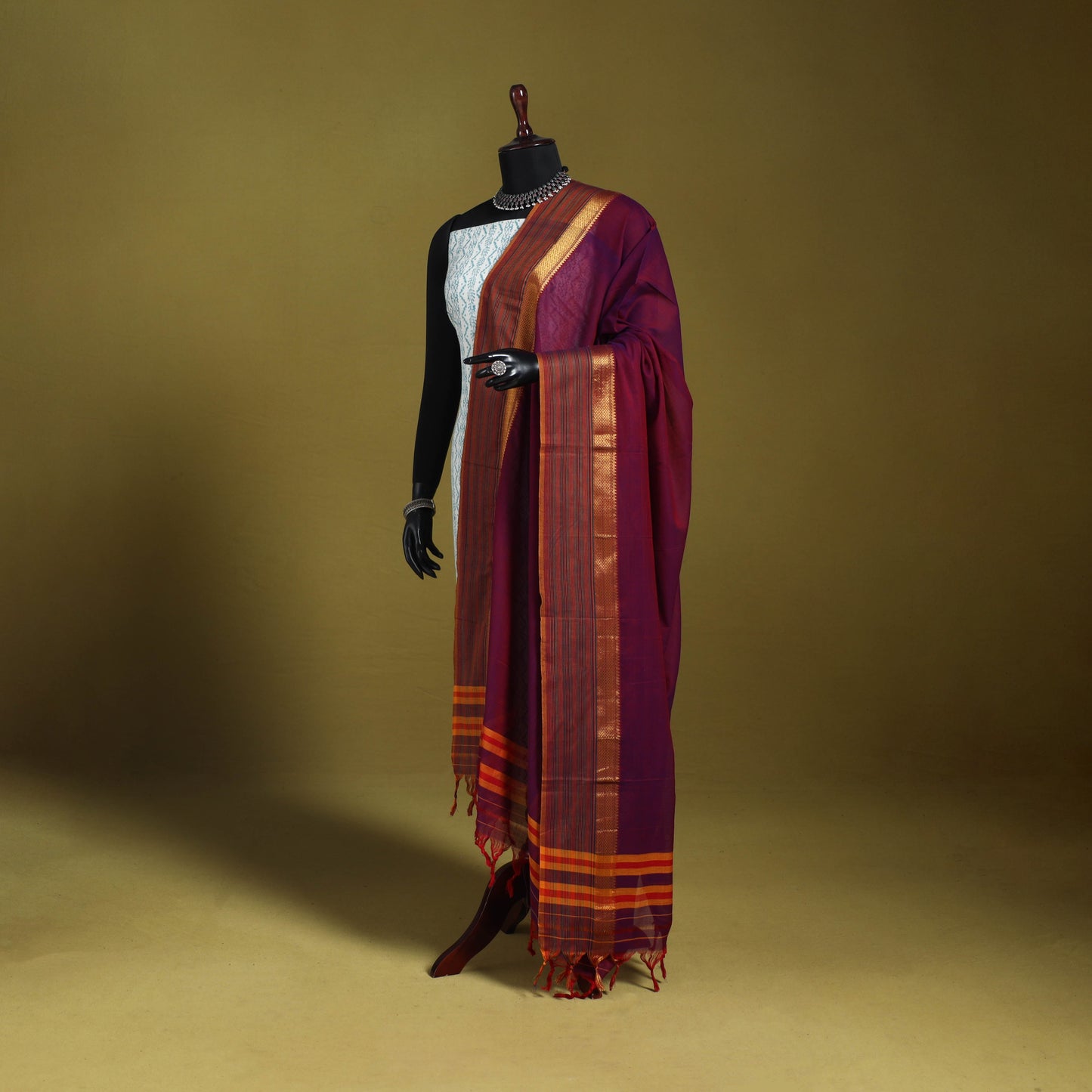Purple - dharwad cotton dupatta with zari border 05