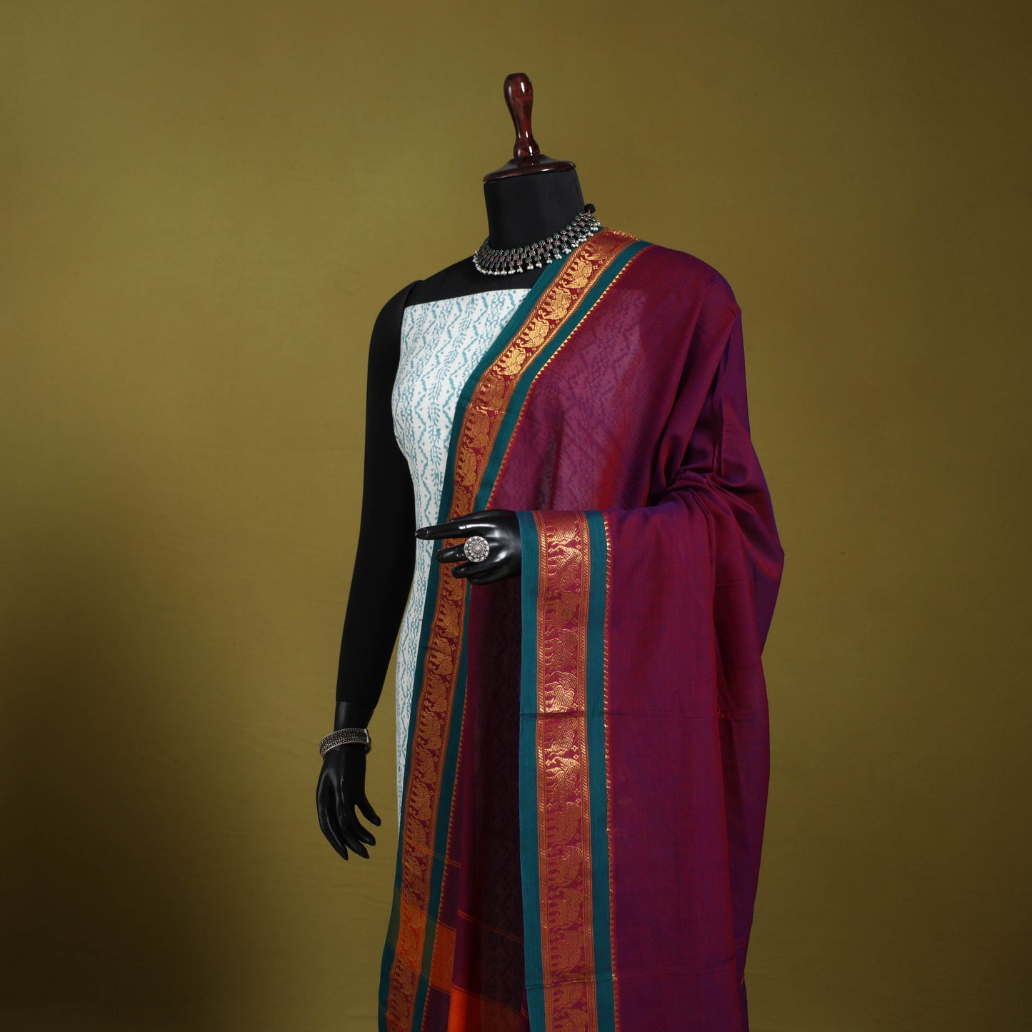 Purple - dharwad cotton dupatta with zari border 06
