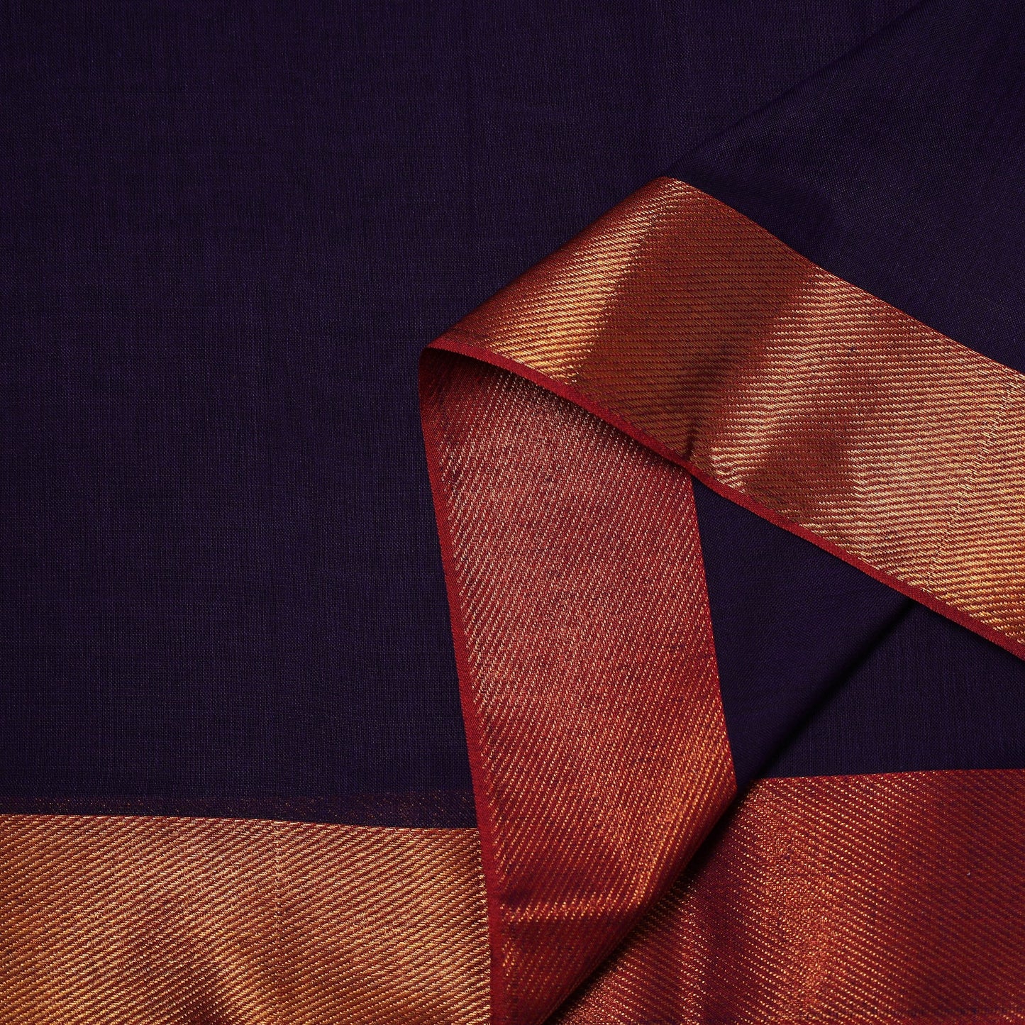 Dharwad cotton fabric with border 11 - handcrafted