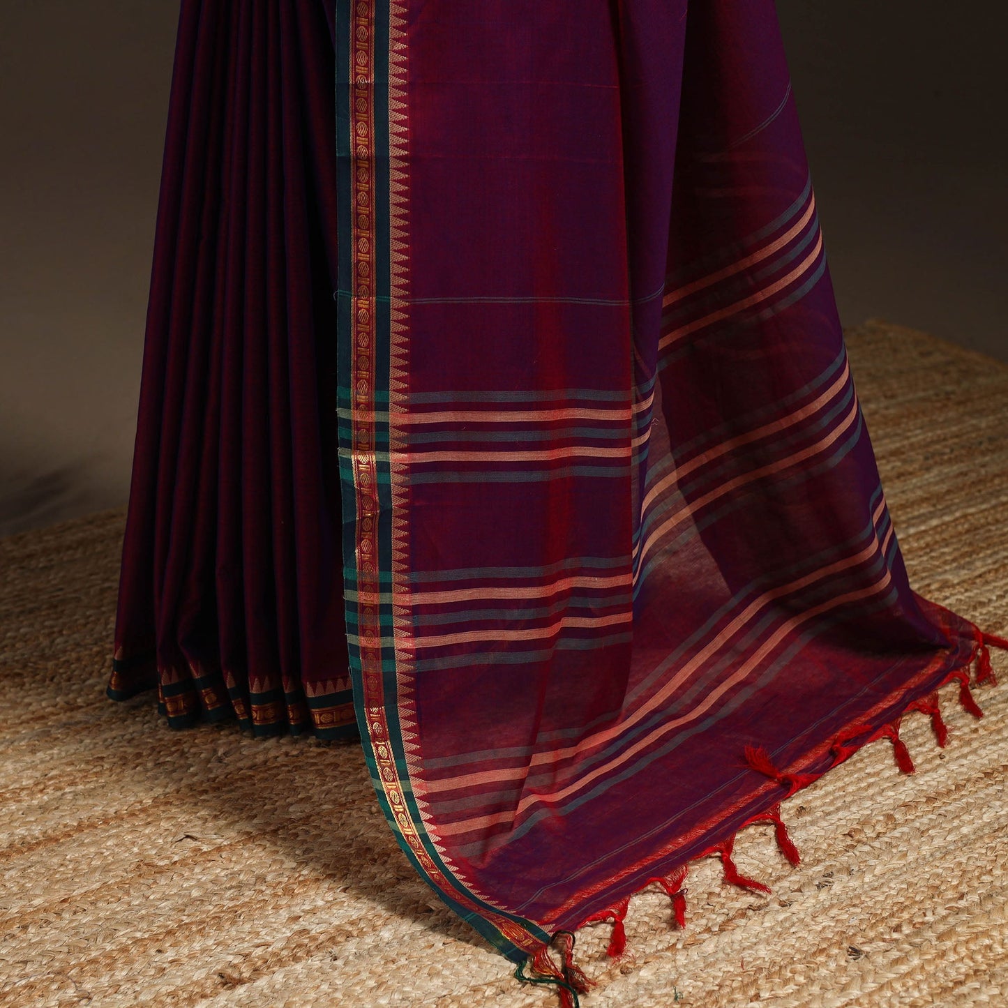 Dharwad cotton saree with border 19 - handcrafted