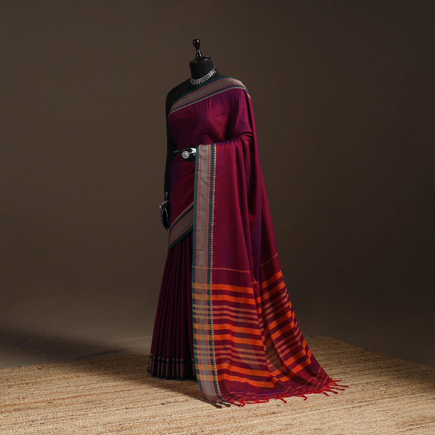 Dharwad cotton saree with border 31 - handcrafted