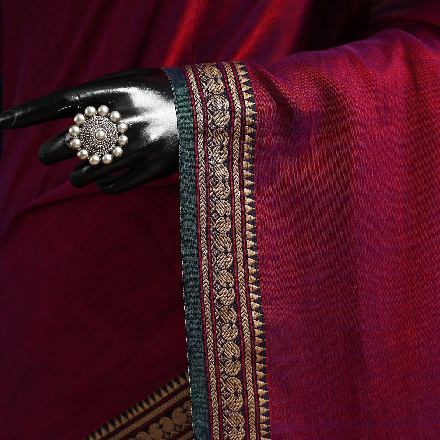 Dharwad cotton saree with border 33 - handcrafted