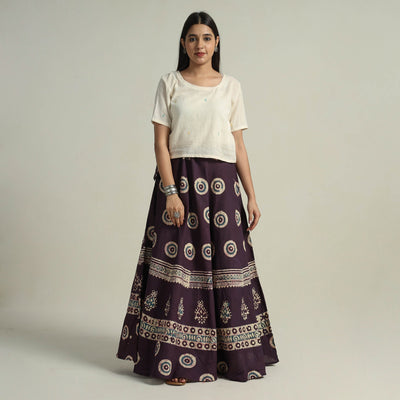 Buy Hand Batik Printed Running Stitch Cotton Long Skirt 24 Online l iTokri.com