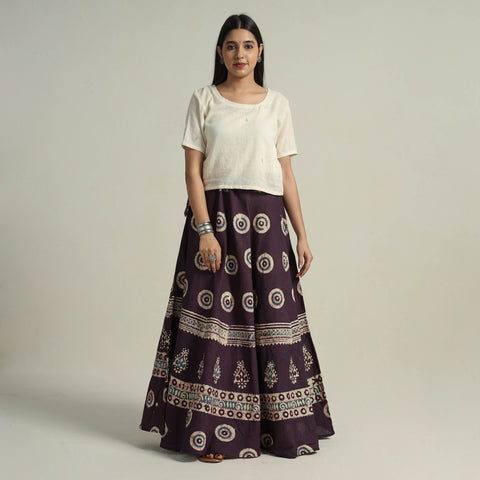 Buy Hand Batik Printed Running Stitch Cotton Long Skirt 24 Online l iTokri.com