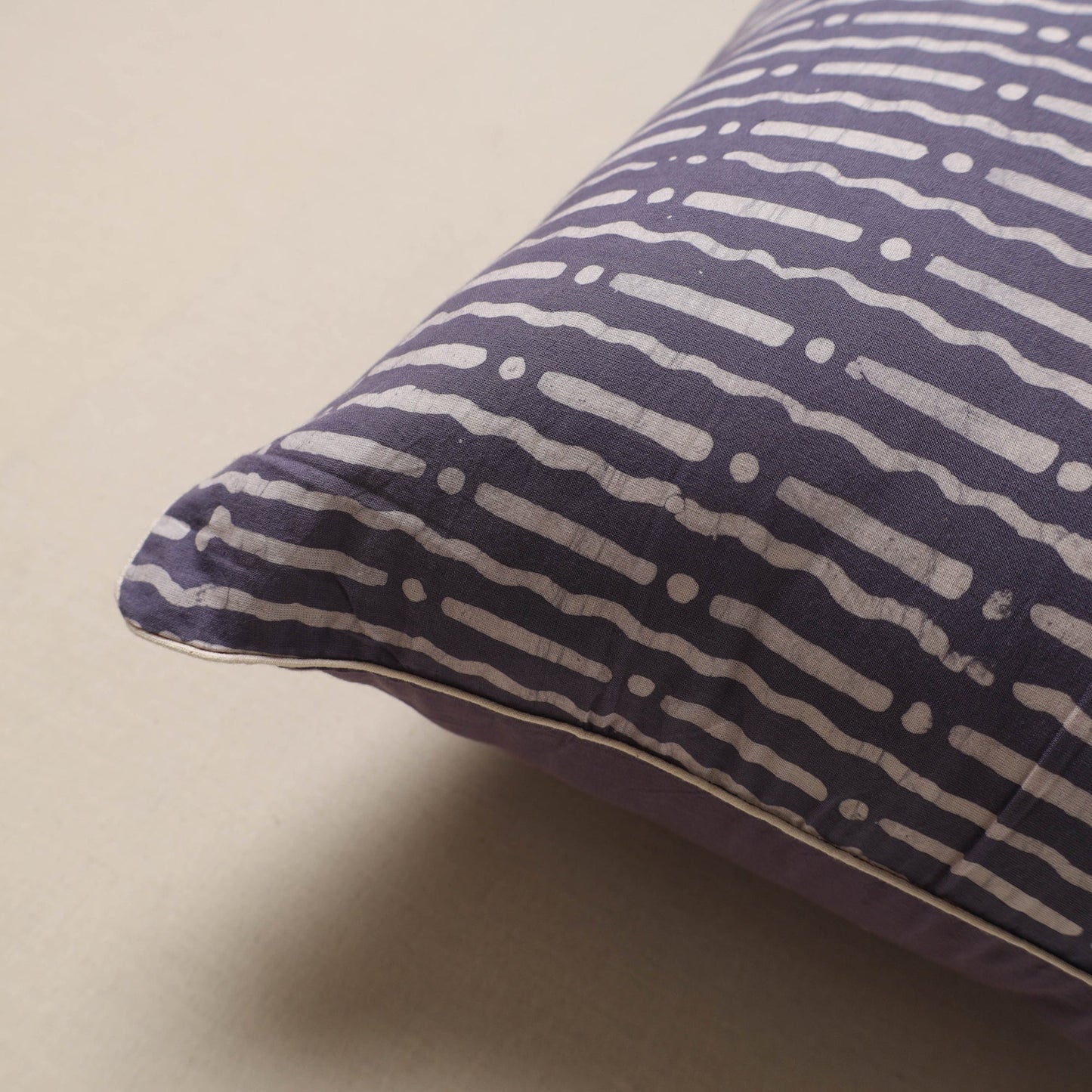 Hand batik cushion cover 39 - handcrafted
