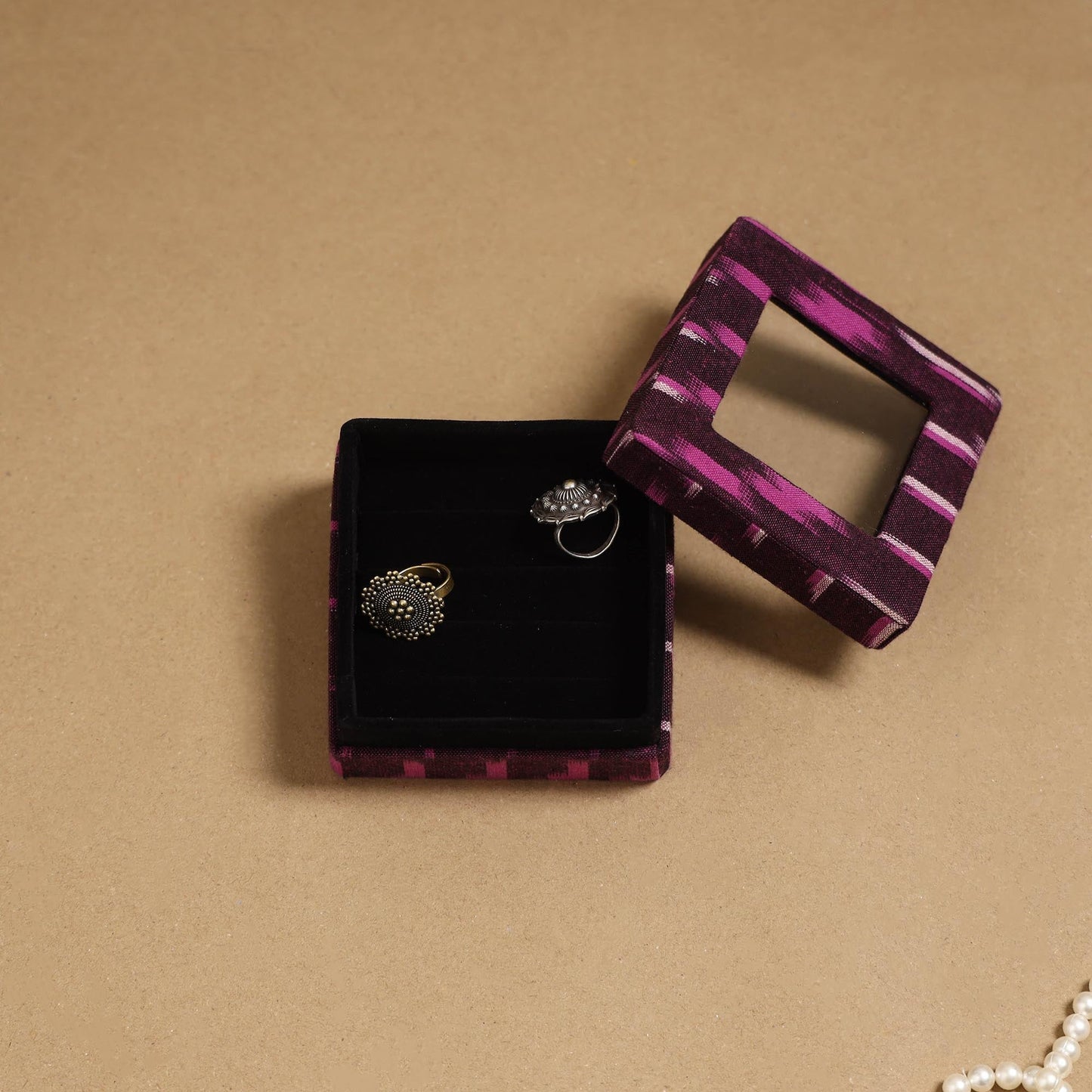 Handcrafted ikat fabric ring/earring box 42