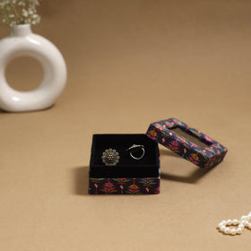 Handcrafted printed fabric ring/earring box 30