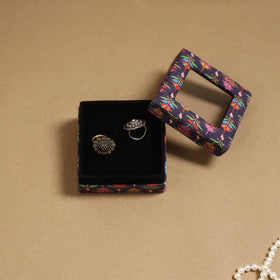 Handcrafted printed fabric ring/earring box 30