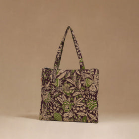 Handcrafted quilted handbag 01