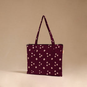 Handcrafted quilted handbag 01