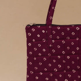 Handcrafted quilted handbag 02