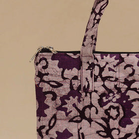 Handcrafted quilted handbag 14