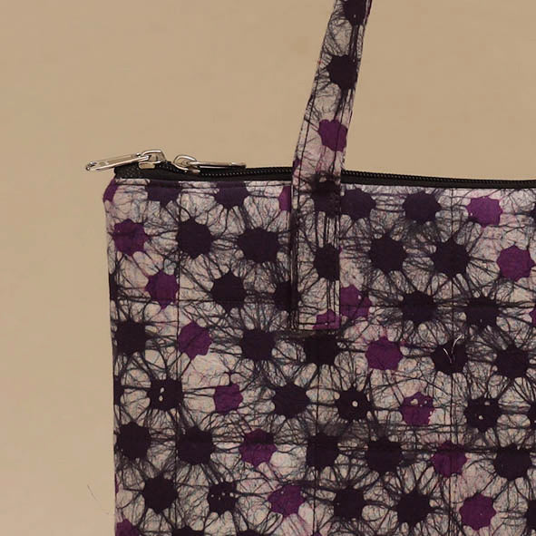 Handcrafted quilted handbag 22