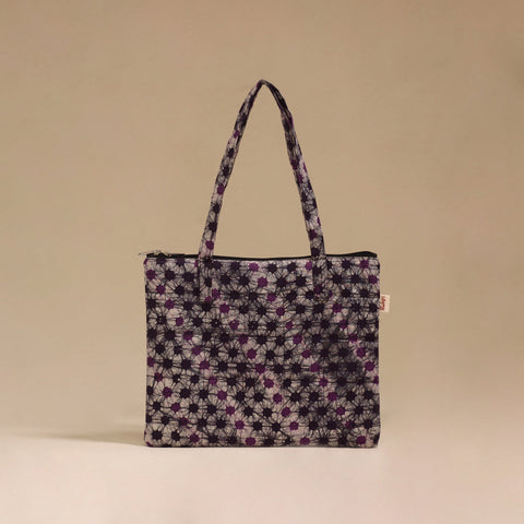 Handcrafted quilted handbag 22