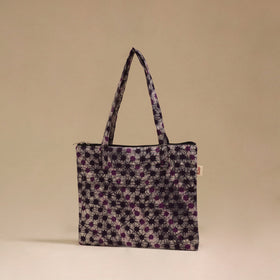 Handcrafted quilted handbag 22