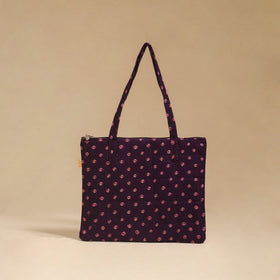 Handcrafted quilted handbag 25