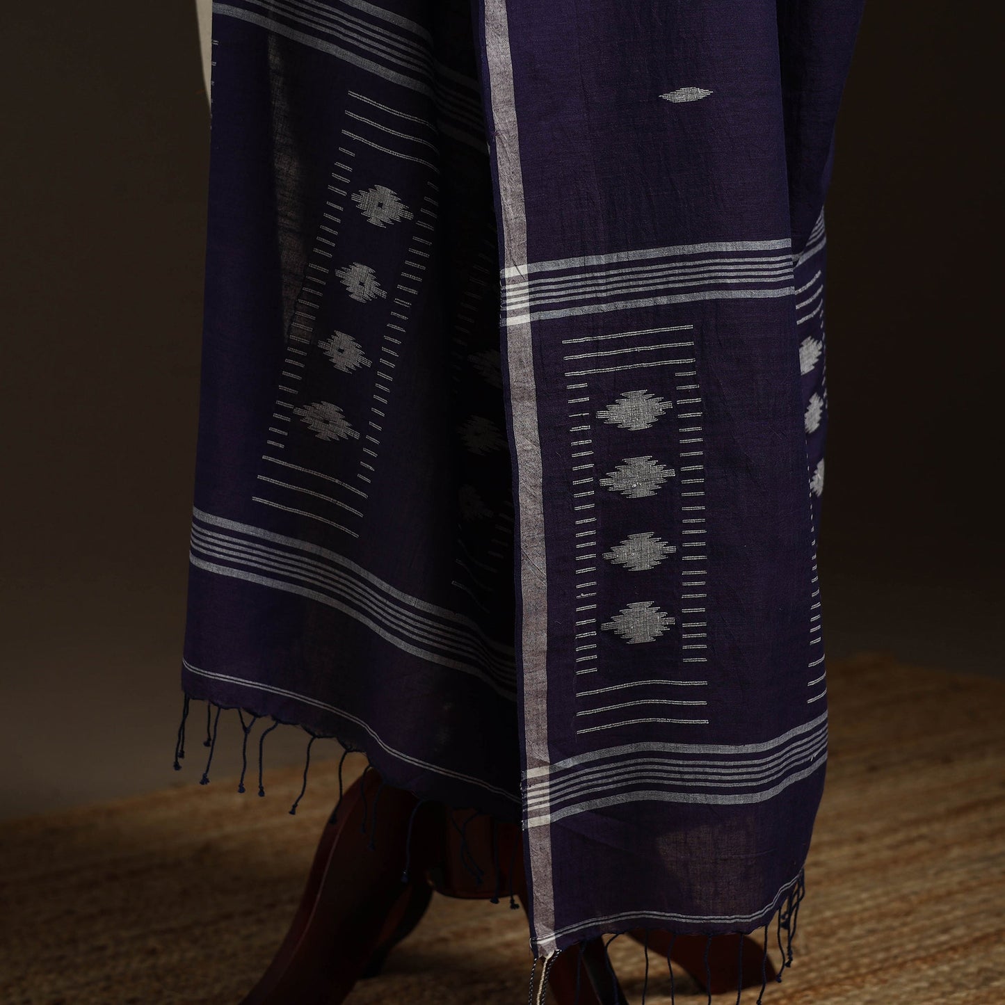 Handloom cotton burdwan jamdani dupatta 05 - handcrafted
