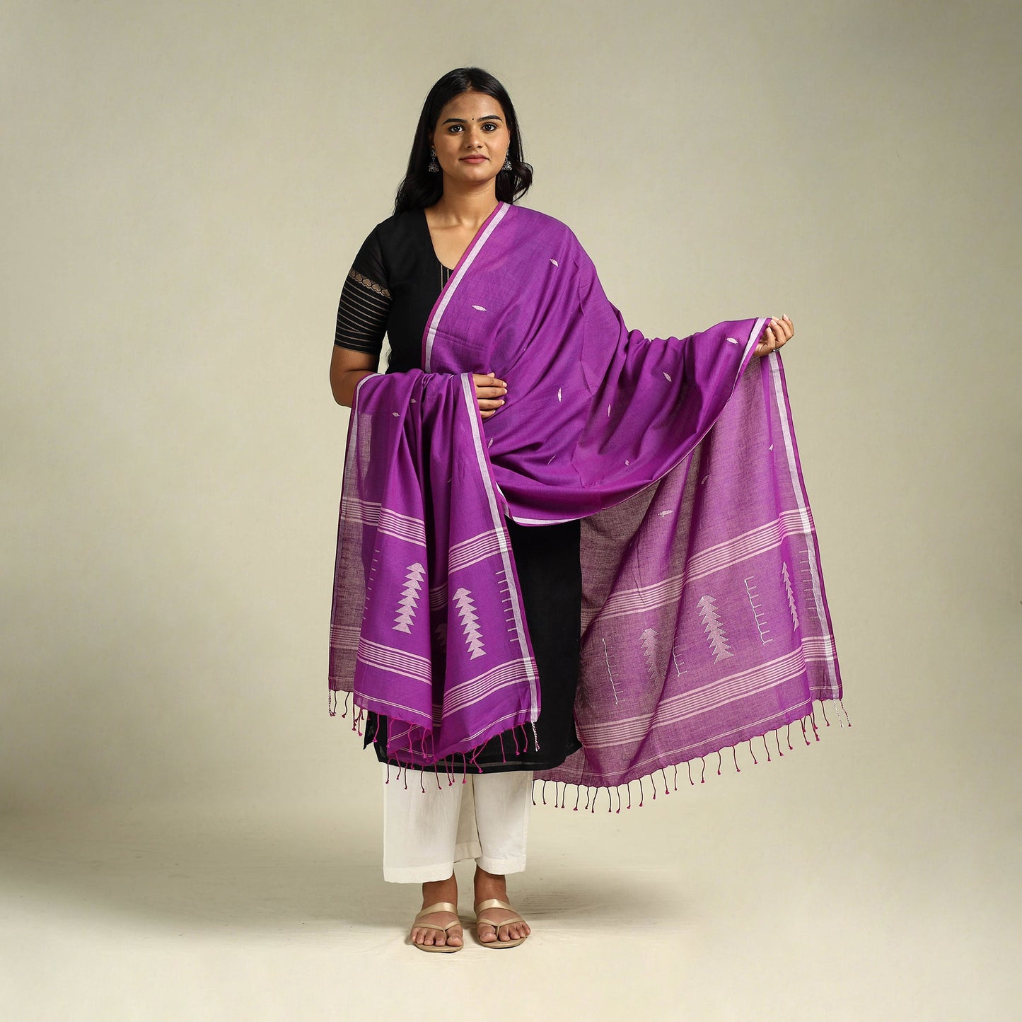 Buy Handloom Cotton Burdwan Jamdani Dupatta