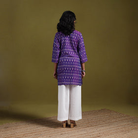 Handloom embroidered mercerised cotton short pochampally