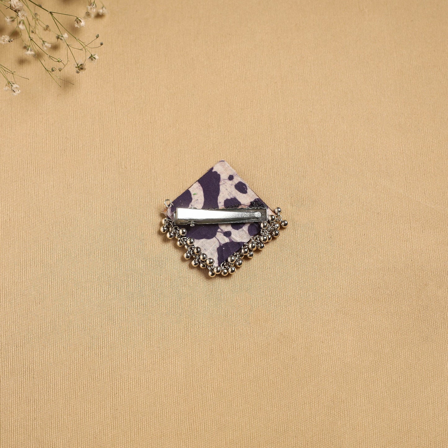 Handmade fabart ghungroo work hair clip 25 - handcrafted