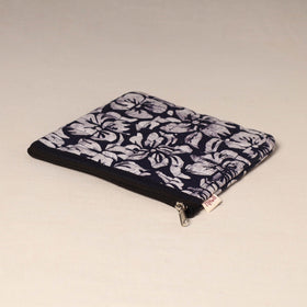 Handmade quilted utility pouch 08 - handcrafted