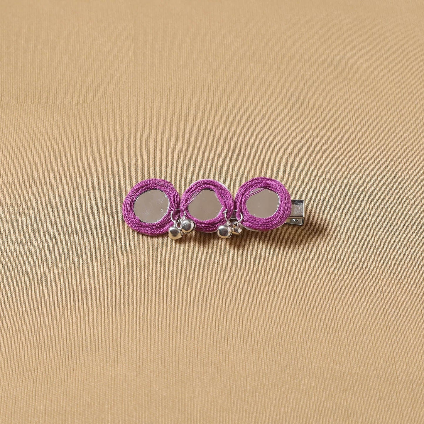 Handmade thread mirror work hair clip 04 - handcrafted