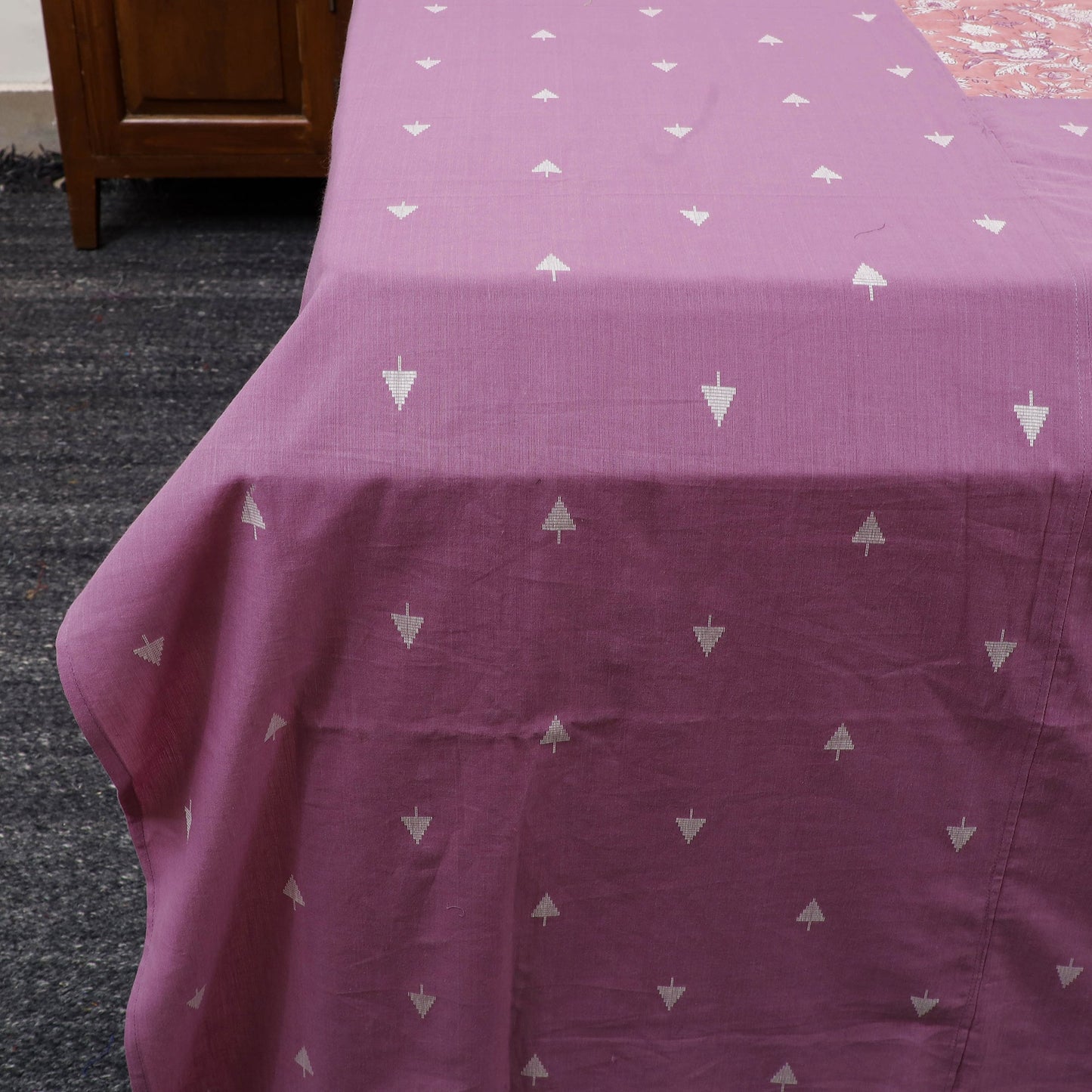 Buy Jacquard with Sanganeri Patch Cotton Bedsheet Set