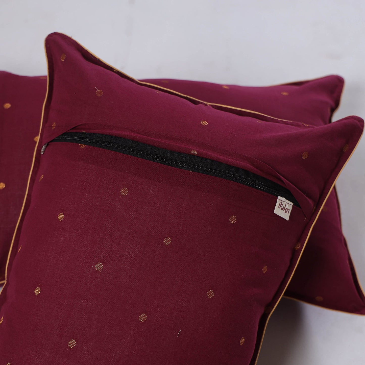 Jacquard weave pillow cover (set of 2) 23 - handcrafted