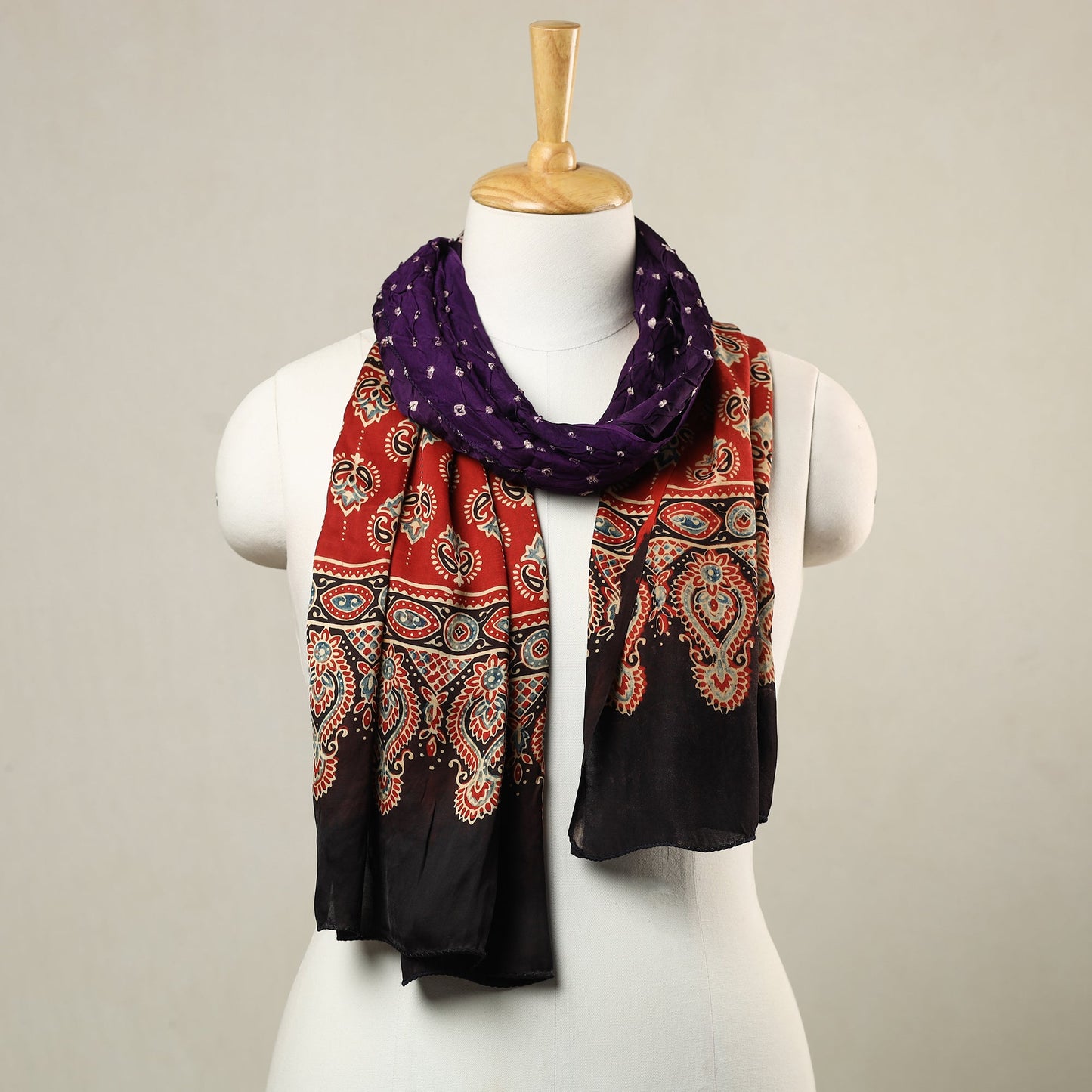  Kutch Bandhani Tie-Dye Ajrakh Block Printed Modal Silk Stole 05 