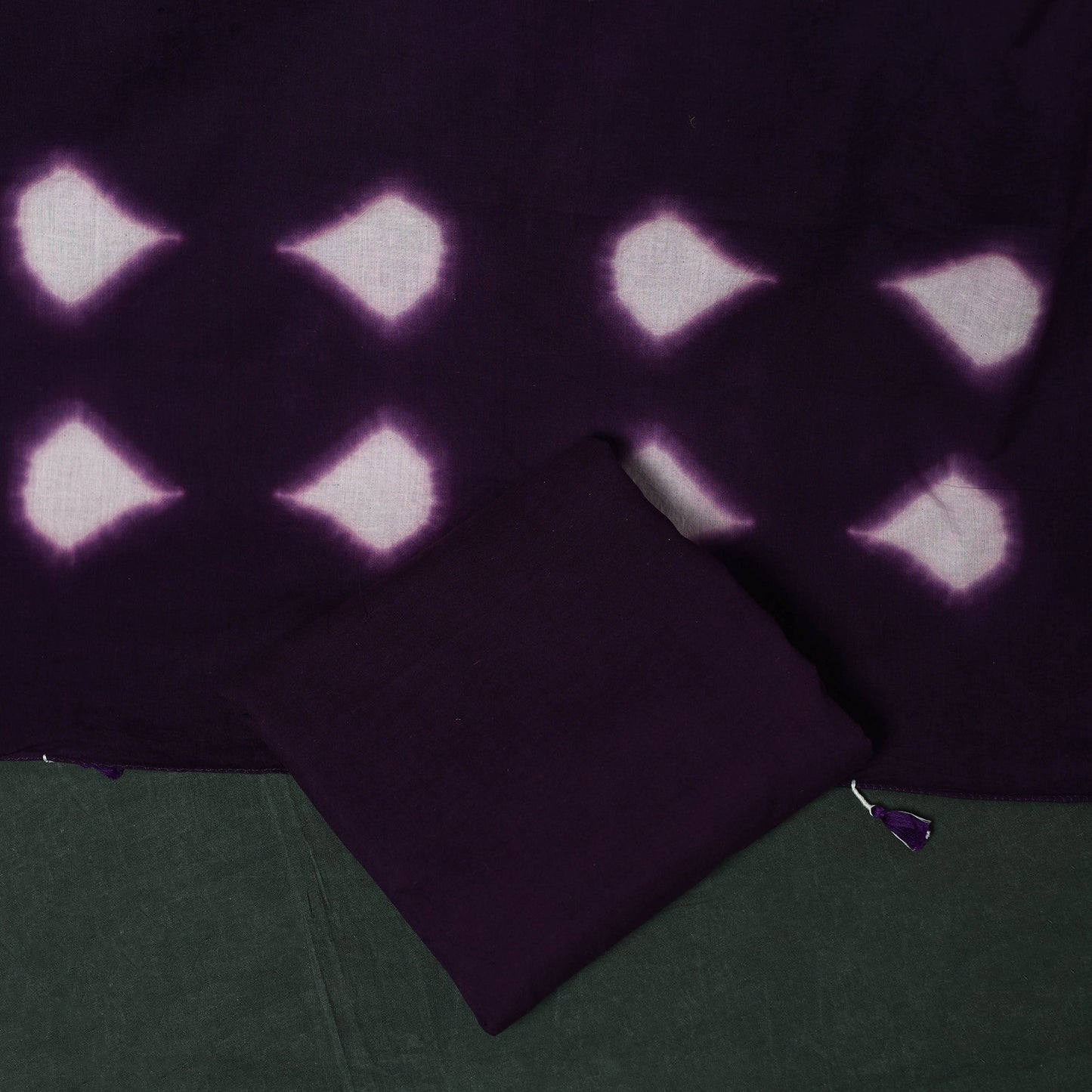 Kutch hand embroidered mirror work clamp dyed cotton