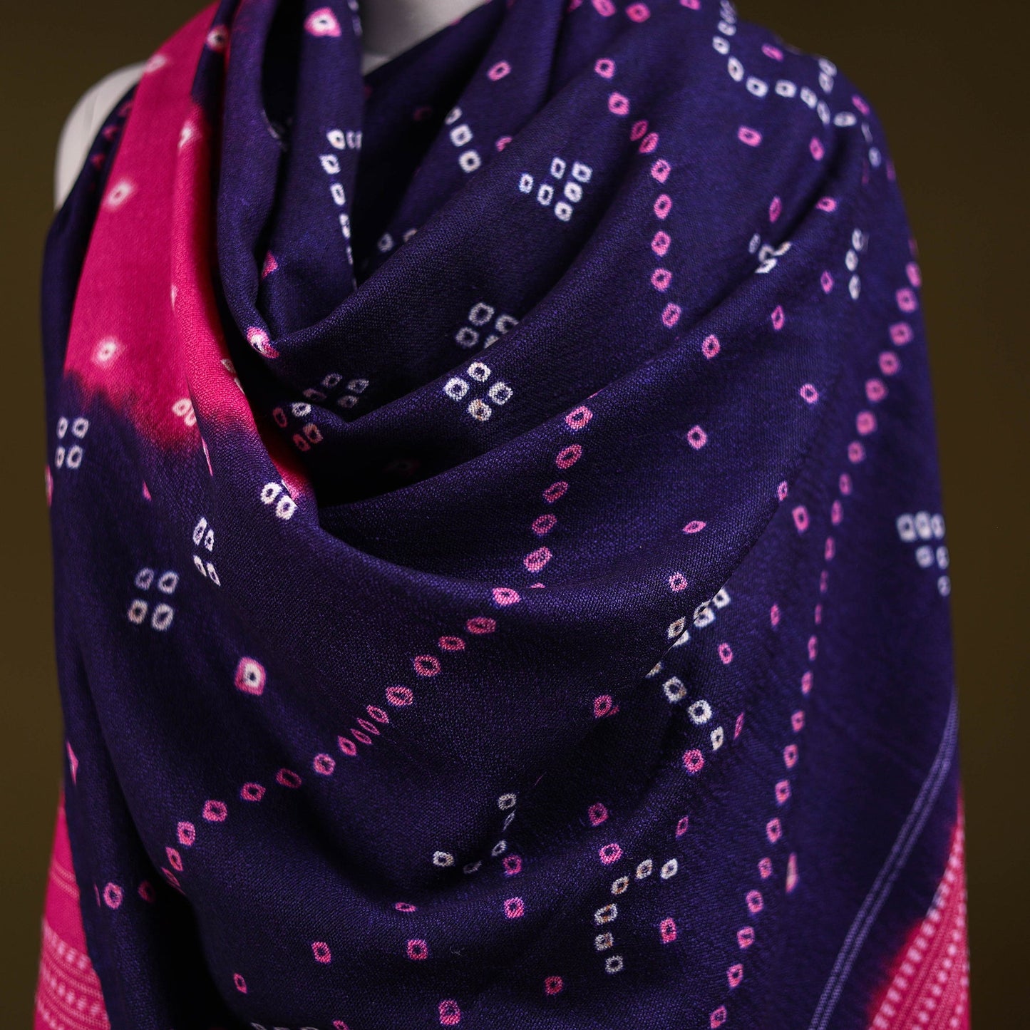 Kutch handwoven merino wool tie-dye bandhani shawl 12