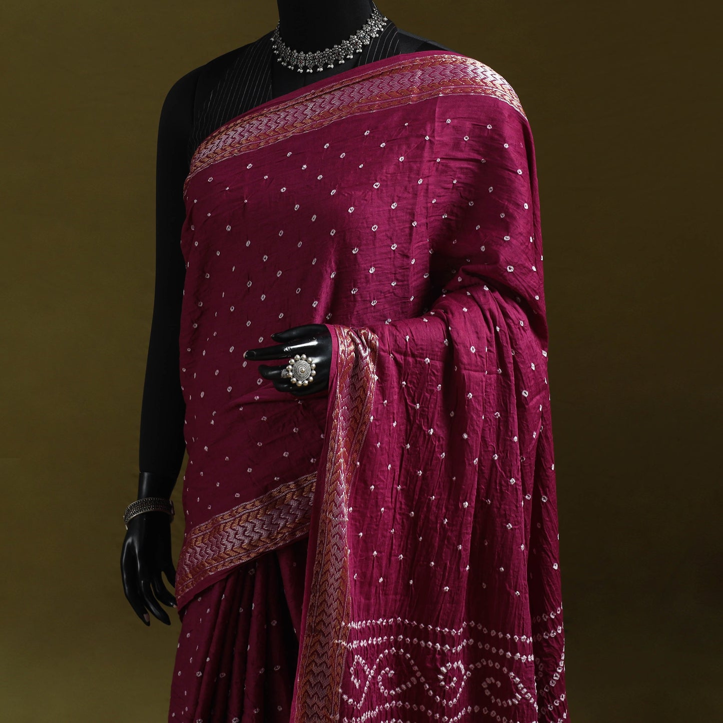 Kutch tie-dye pure cotton bandhani saree with border 20