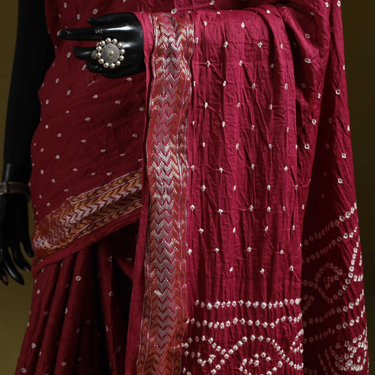 Kutch tie-dye pure cotton bandhani saree with border 22