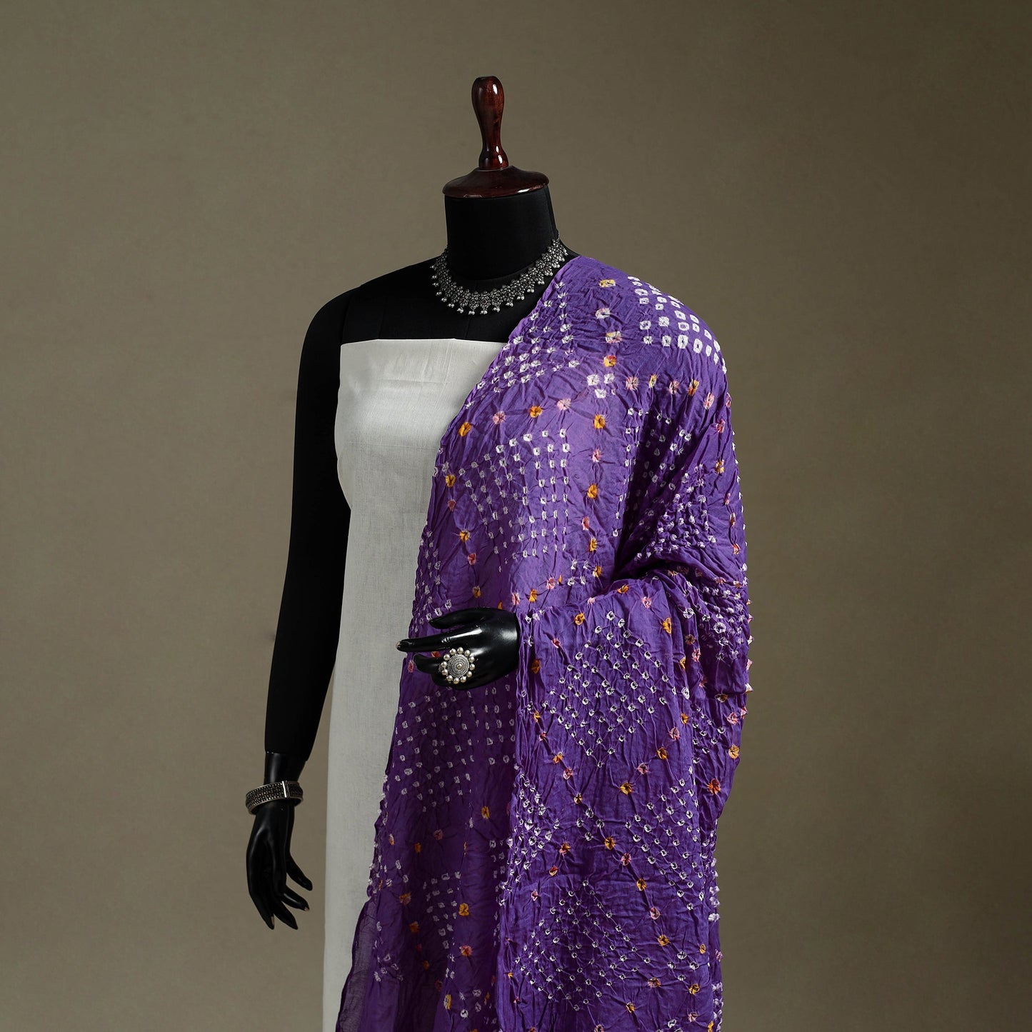 Kutch tie-dye mul cotton bandhani dupatta 05 - handcrafted