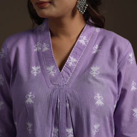 A-line cotton hand embroidered jacquard kurta for women 13