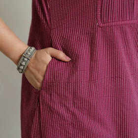 Buy Plain Running Stitch Cotton Pintuck Long Kurta Online at iTokri.com